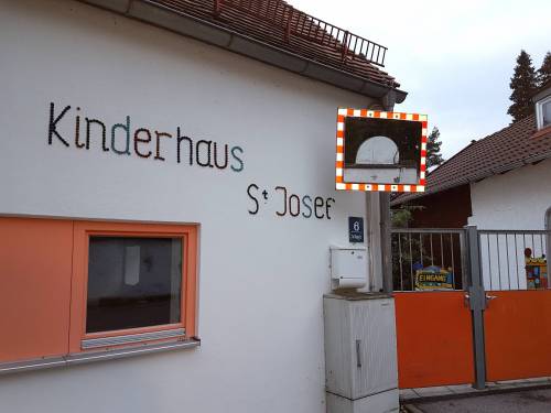 Kinderhaus1.jpg