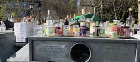 Glascontainer2-F-Armin-Heil.jpg