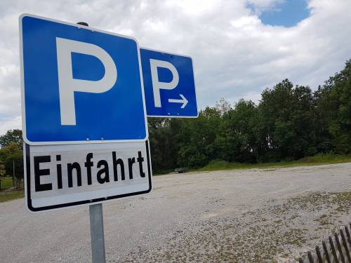 Parkplatz1.jpg