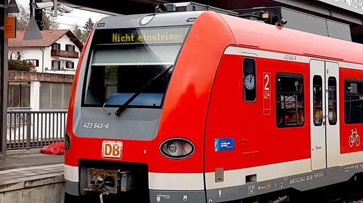 Bahn1.jpg