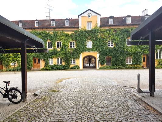 Schloss.jpg