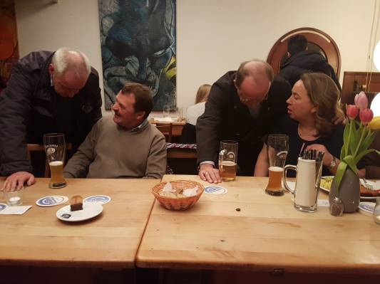 Wahlpaty1.jpg