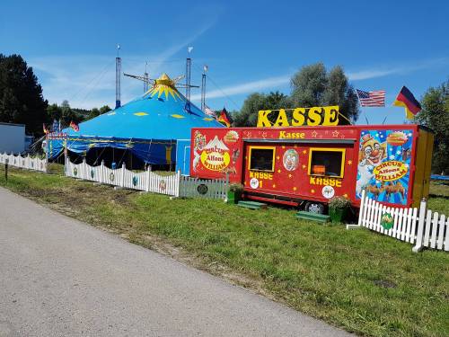 Zirkus.jpg