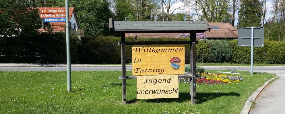 Jugend-unerwu-nscht-2-CP.jpg