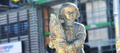 Josefaplatz-Brunnen.png
