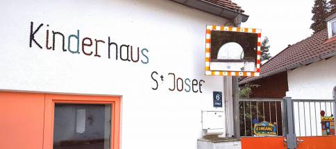 Kinderhaus1.jpg