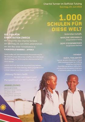 Schule-Afrika-2-Golf.jpg